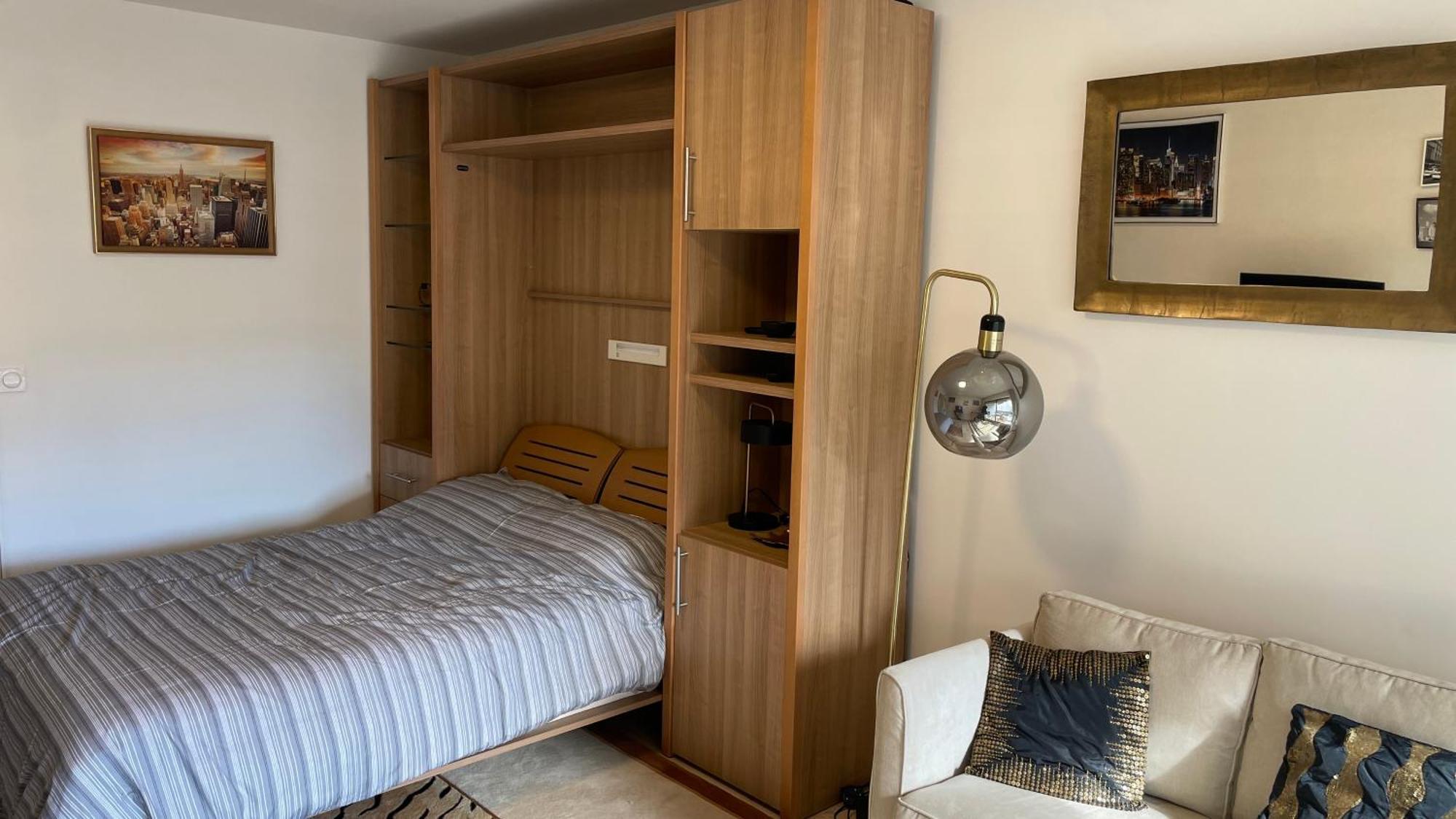 Un De Luxe Les Champs Elysees Appartement *