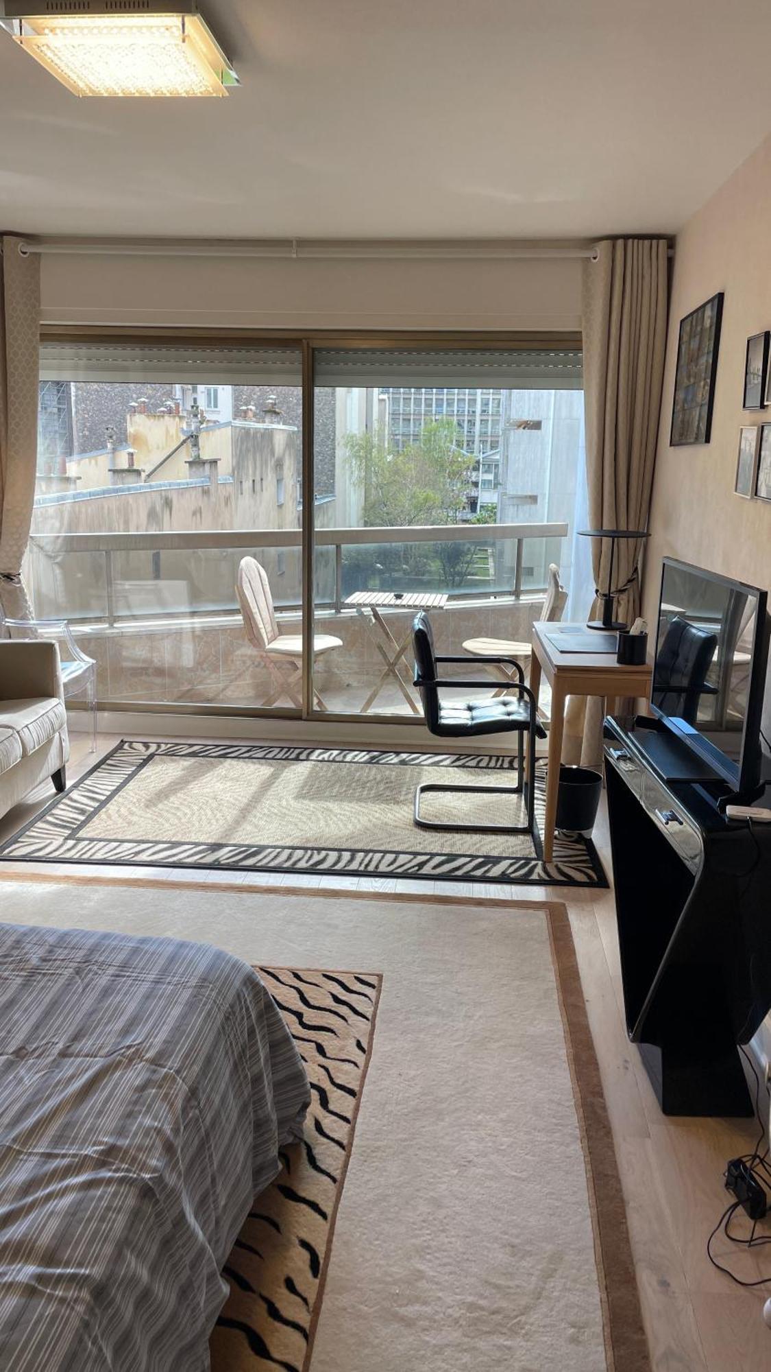 Appartement Un De Luxe Les Champs Elysees *